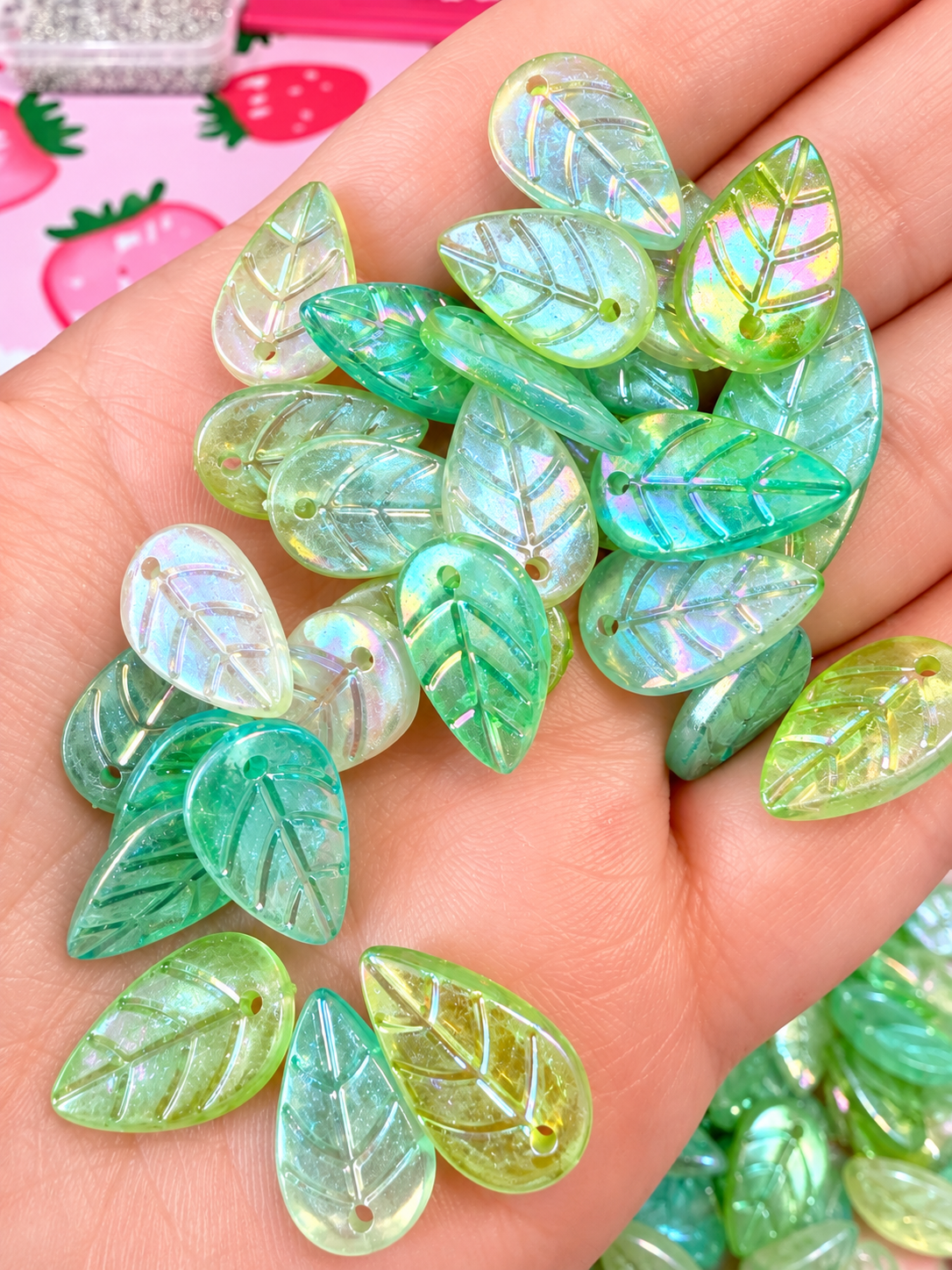 Acrylic Leaf Beads/Pendants in Green Shimmer
