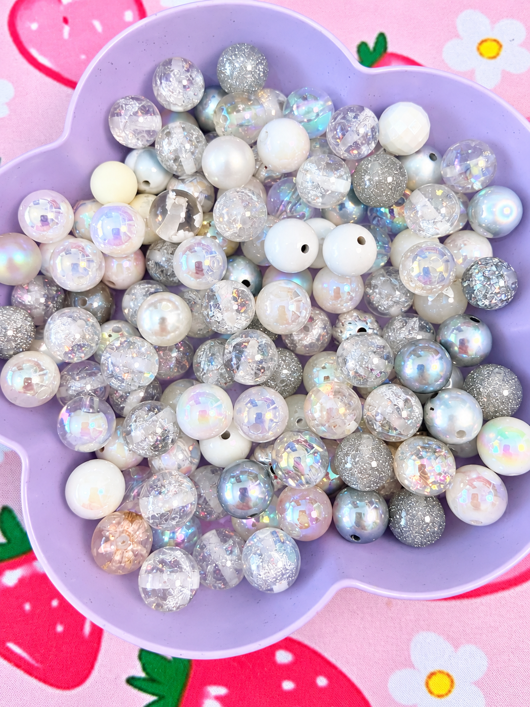 16MM White/Silver Mix Round Beads